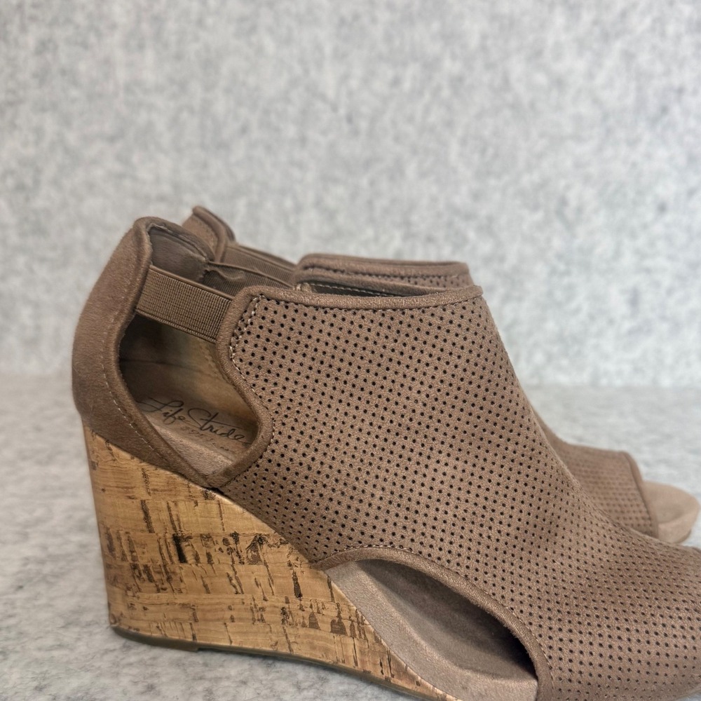 LifeStride Wedge Sandals Womens 9.5M Taupe Brown Peep Toe Cork Heel